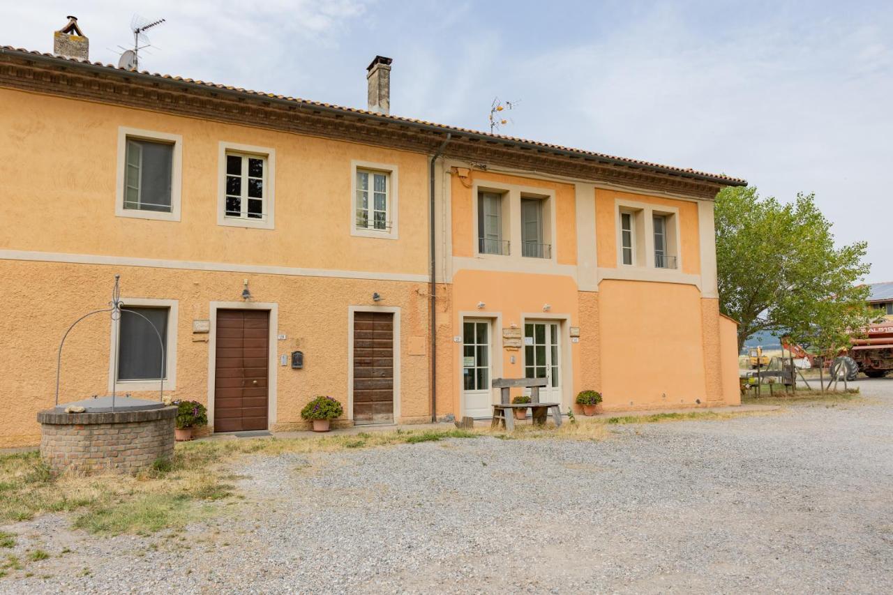 Agriturismo La Valle Della Lavanda - Podere Mezzastrada Fauglia Εξωτερικό φωτογραφία
