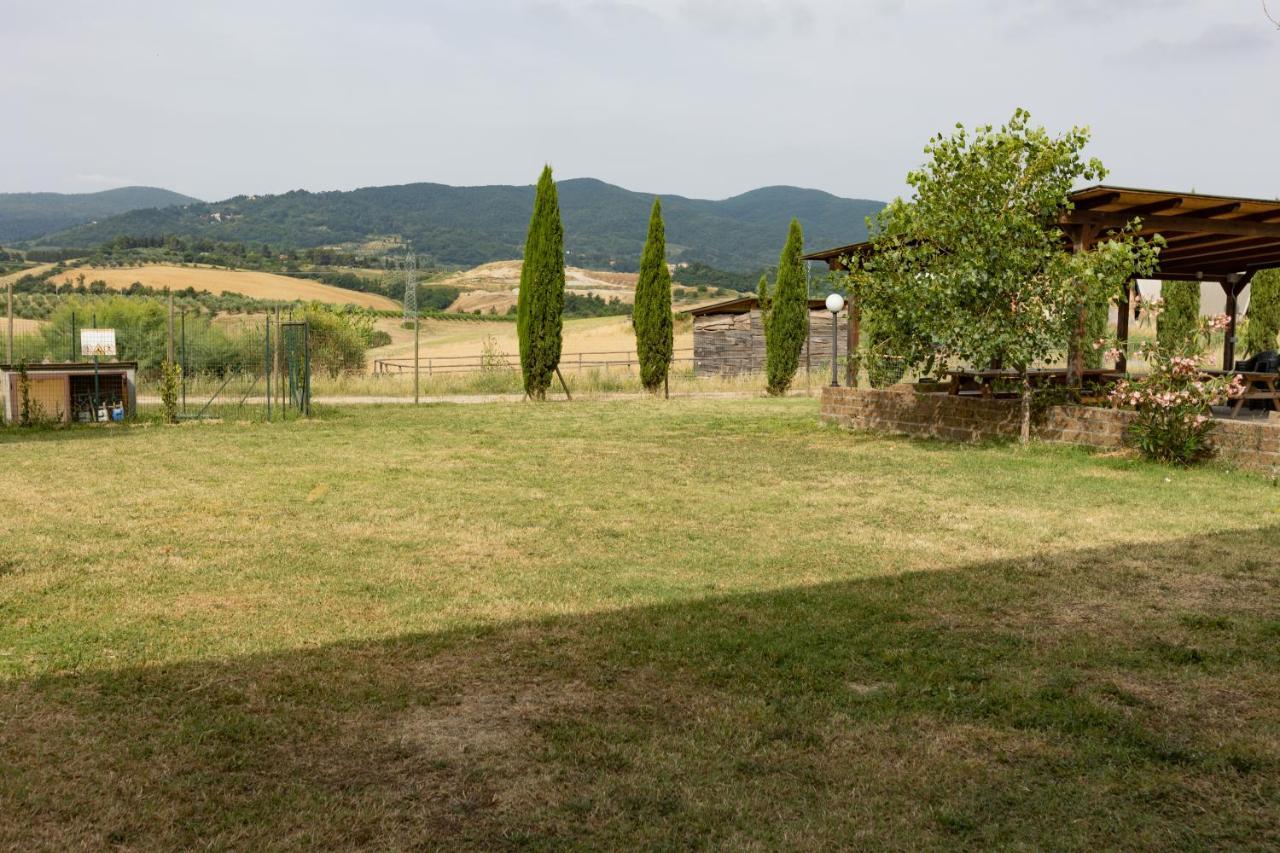Agriturismo La Valle Della Lavanda - Podere Mezzastrada Fauglia Εξωτερικό φωτογραφία