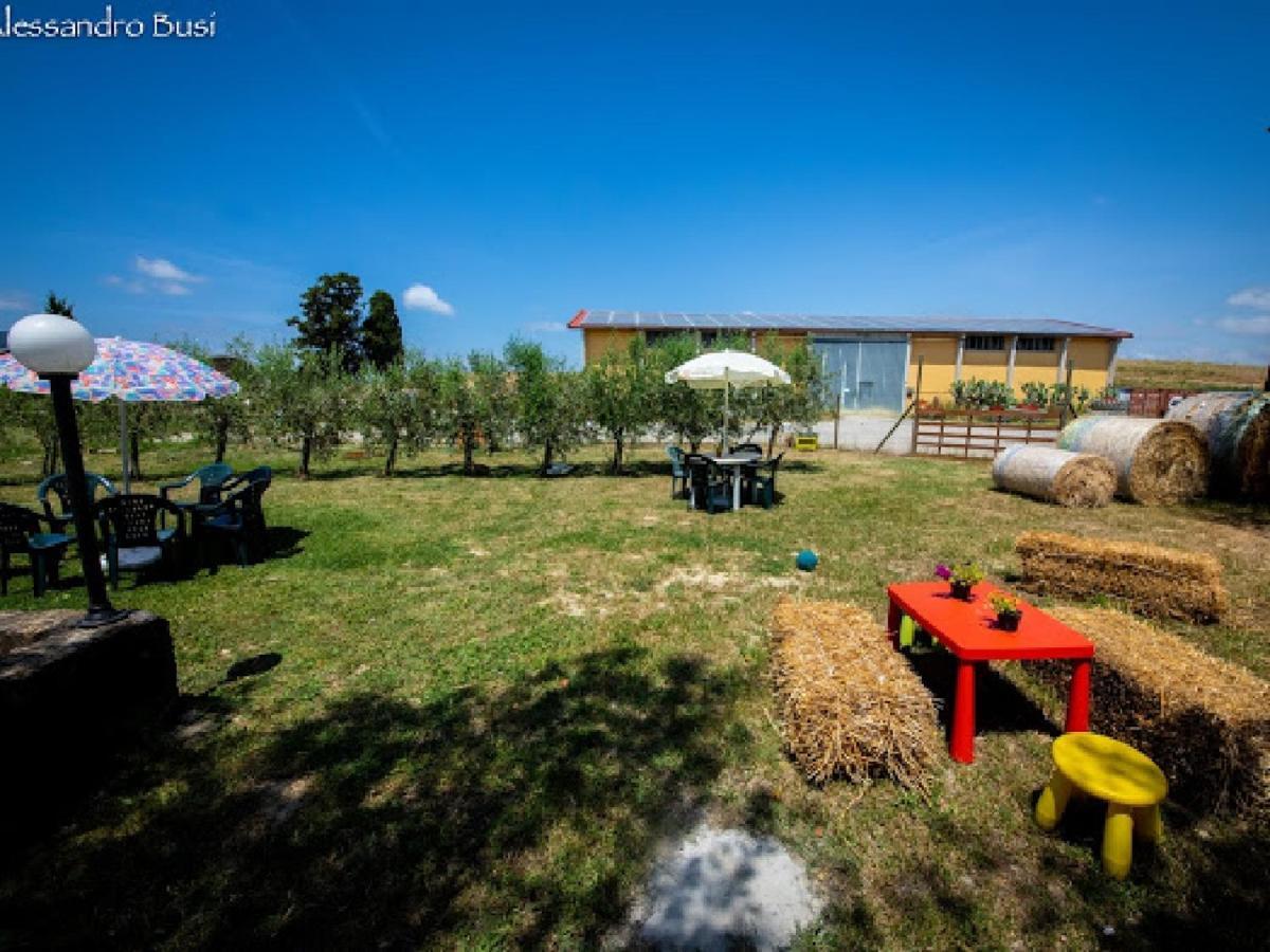 Agriturismo La Valle Della Lavanda - Podere Mezzastrada Fauglia Εξωτερικό φωτογραφία